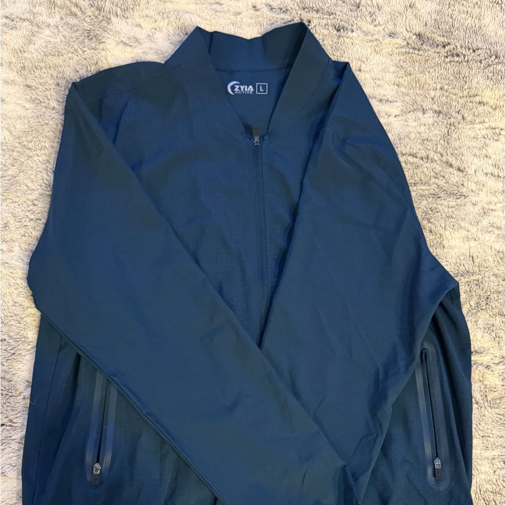Zyia Active Light Windbreaker/Workout Jacket, Size Large, EUC